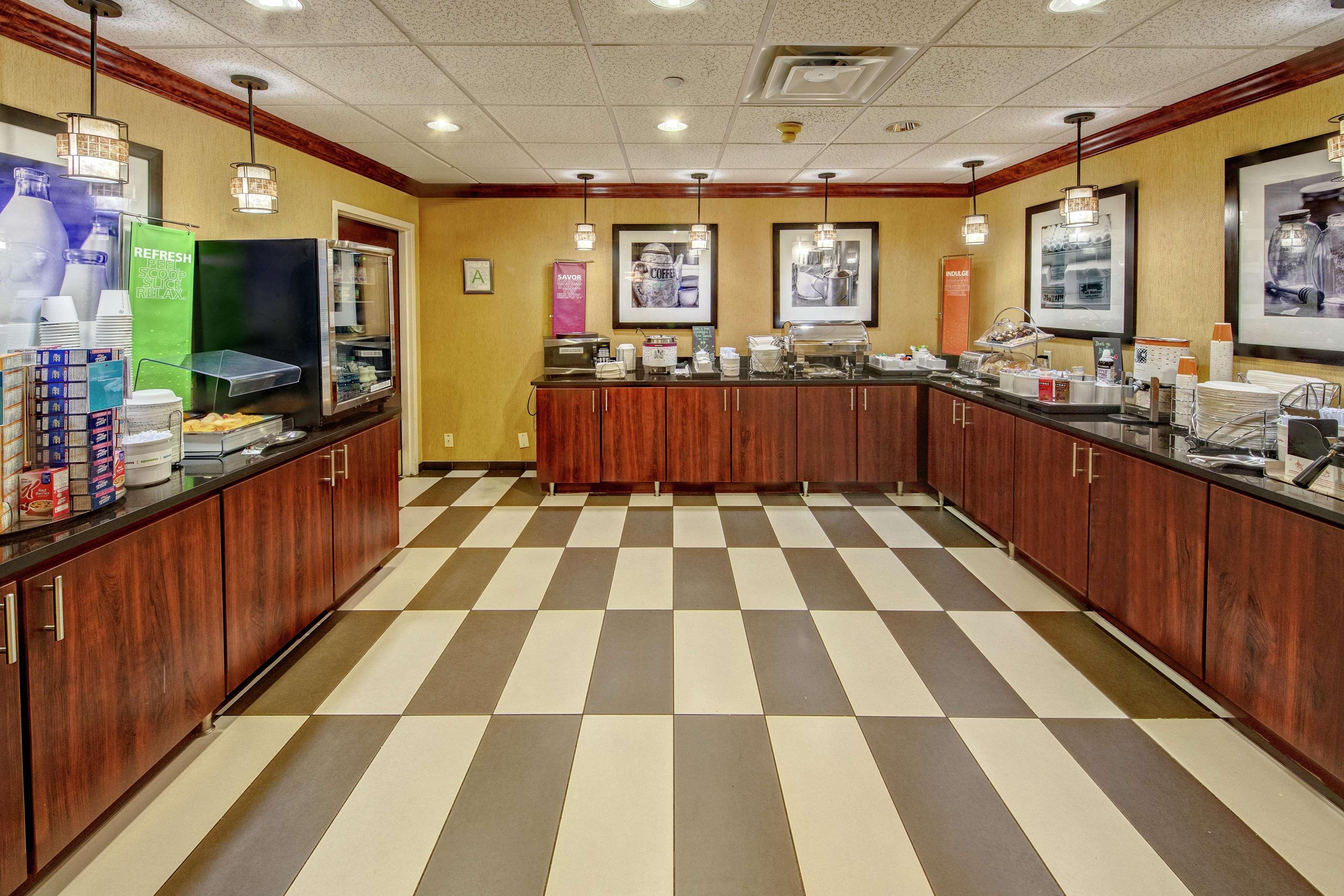 Hampton Inn Corinth Εξωτερικό φωτογραφία